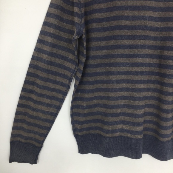 Murano Men’s V-Neck Merino Wool Sweater Gray Stripes Size Medium Long Sleeves - Picture 10 of 11